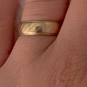 10KY Gold Band sz 7.5